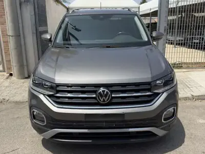 Usata VW T-Cross Advance 95 CV (69 kW) 2020 Grigio SUV