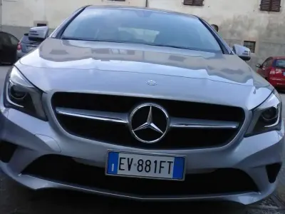Begagnad Mercedes CLA200 136 HK (100 kW) 2014 Grå Sedan
