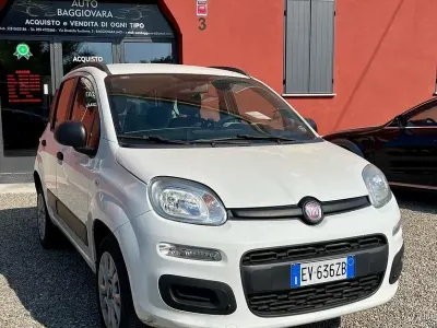 Usata Fiat Panda 80 CV (58 kW) 2014 Bianco Utilitaria