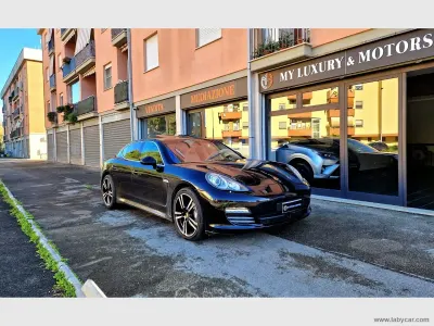 Usata Porsche Panamera 400 CV (294 kW) 2010 Nero Berlina