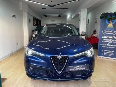 Usata Alfa Romeo Stelvio Executive 210 CV (154 kW) 2018 Blu SUV