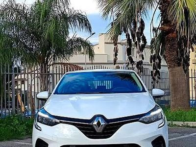 Usata Renault Clio V Evolution 101 CV (74 kW) 2022 Bianco Berlina