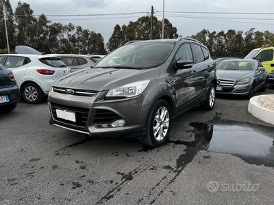 usata Ford Kuga 2.0 TDCI 163 CV 4WD Powershift Titanium