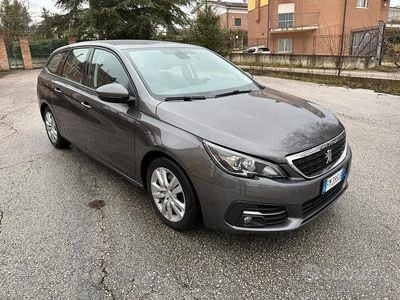 Usata Peugeot 308 SW Business-Line 120 CV (88 kW) 2017 Station wagon