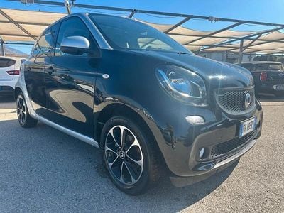 Nero Usata 2016 Smart ForFour Utilitaria | 10.000 € (Molto cara)