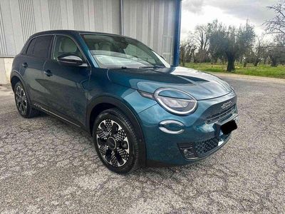 Usata Fiat 600 La Prima 136 CV (100 kW) 2025 Verde SUV