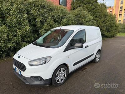 Usata Ford Courier 2019 Bianco Monovolume