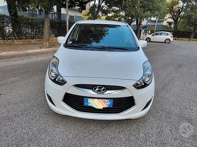 Usata Hyundai ix20 125 CV (91 kW) 2012 Bianco Utilitaria