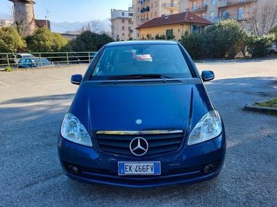 Usata Mercedes A180 Style 109 CV (80 kW) 2011 Bluazzurro Berlina