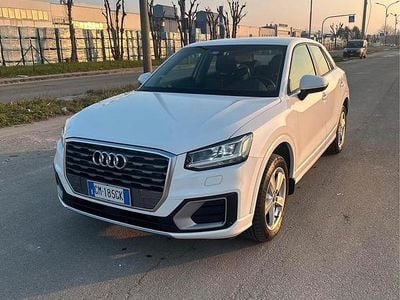 Usata Audi Q2 Design 116 CV (85 kW) 2018 Bianco SUV
