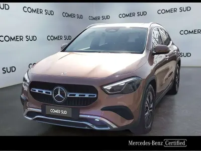 Usata Mercedes GLA200 Advanced Plus 150 CV (110 kW) 2023 Rosa metallizzato SUV