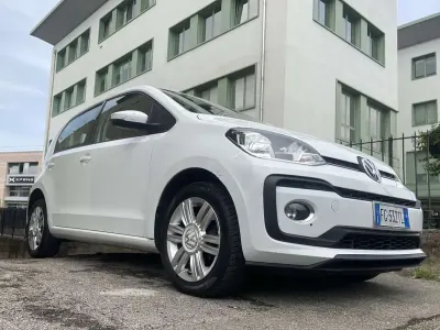 Usata VW up! Highline 90 CV (66 kW) 2016 Bianco Utilitaria