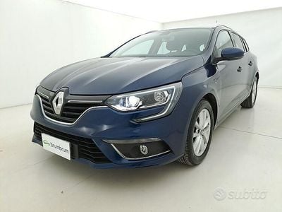 Usata Renault Mégane GrandTour Business 95 CV (69 kW) 2020 Blu Station wagon