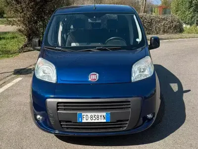 Usata Fiat Qubo Trekking 80 CV (58 kW) 2016 Bluazzurro Monovolume