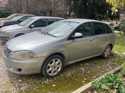 Begagnad Fiat Croma Emotion 150 HK (110 kW) 2007 Grå Kombi