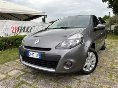 Second-hand Renault Clio IV Dynamique 75 CP (55 kW) 2012 Gri Berlinǎ