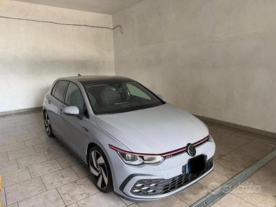 Begagnad VW Golf VII GTI 245 HK (180 kW) 2021 Grå Halvkombi