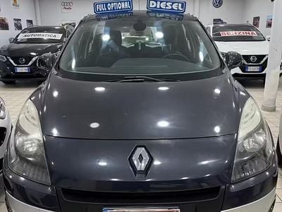 Usata Renault Scénic III 110 CV (80 kW) 2011 Grigio Monovolume