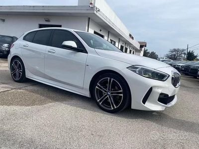 Usata BMW 118 M Sport 150 CV (110 kW) 2019 Bianco Utilitaria
