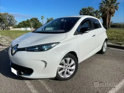 Usata Renault Zoe 22 kW (30 CV) 2013 Bianco Utilitaria