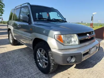 Usata Mitsubishi Pajero 129 CV (94 kW) 2003 Grigio SUV