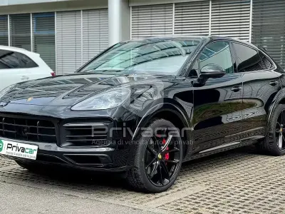 Usata Porsche Cayenne 460 CV (338 kW) 2022 Nero SUV