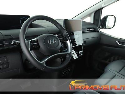 Usata Hyundai Staria 177 CV (130 kW) 2023 Nero Monovolume
