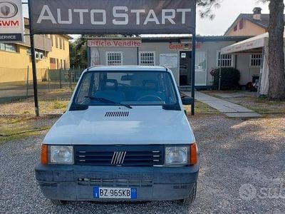 Usata Fiat Panda Young 54 CV (39 kW) 2002 Bianco Berlina