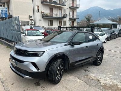 Usata Opel Mokka GS Line 131 CV (96 kW) 2025 Grigio SUV