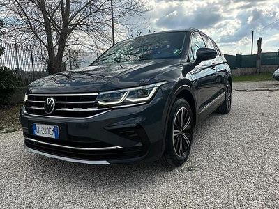 Usata VW Tiguan 150 CV (110 kW) 2021 Verde SUV