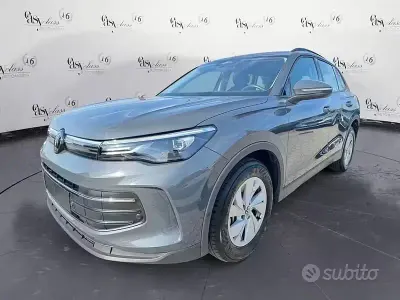 Usata VW Tiguan Life 150 CV (110 kW) 2025 Grigio SUV