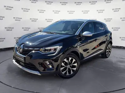 Usata Renault Captur Techno 101 CV (74 kW) 2023 Nero SUV