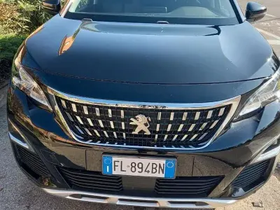 Usata Peugeot 3008 2018 Nero SUV