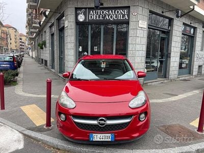 Usata Opel Adam 87 CV (63 kW) 2014 Rosso Utilitaria