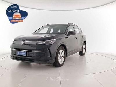 Grenadill black metallizzato Usata 2025 VW Tiguan R-line Plus SUV | 38.000 € (Buon prezzo)