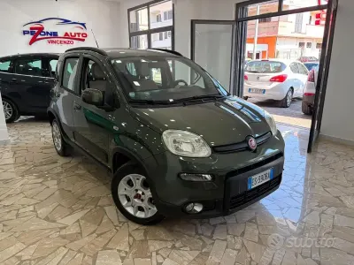 Usata Fiat Panda 84 CV (61 kW) 2013 Verde Utilitaria