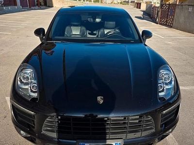 Nero Usata 2015 Porsche Macan S SUV | 25.000 € (Ottimo prezzo)