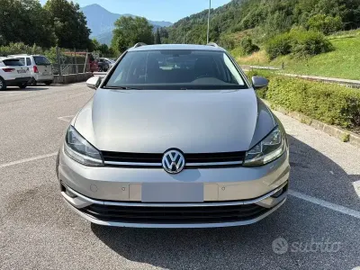 Usata VW Golf VII 150 CV (110 kW) 2018 Grigio Station wagon