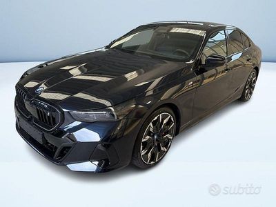 Nero Usata 2023 BMW i5 Comfort Edition Berlina | 81.720 € (Buon prezzo)