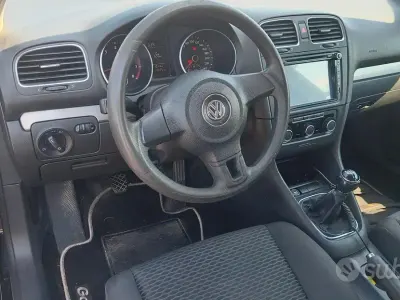 Usata VW Golf VI United 80 CV (58 kW) 2010 Nero Utilitaria