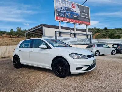 Usata VW Golf VII Sport 115 CV (84 kW) 2019 Bianco Berlina