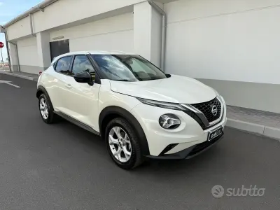 Usata Nissan Juke N-Connecta 114 CV (83 kW) 2022 Bianco SUV