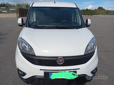 Usata Fiat Doblò 2015 Bianco Monovolume