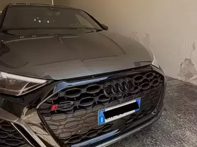 Usata Audi RS3 Sportback 400 CV (294 kW) 2022 Grigio Utilitaria