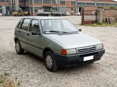 Usata Fiat Uno 45 CV (33 kW) 1990 Grigio Utilitaria