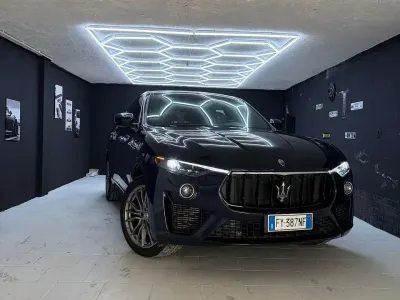Begagnad Maserati Levante GranLusso 275 HK (202 kW) 2019 Other SUV