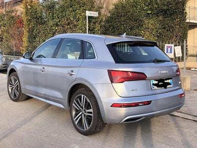 Usata Audi Q5 Business 190 CV (139 kW) 2018 Argento SUV