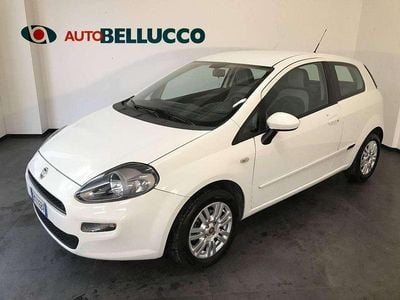 Usata Fiat Punto Lounge 77 CV (56 kW) 2012 Bianco Utilitaria