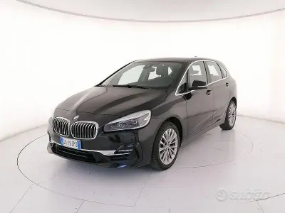 Usata BMW 216 Active Tourer Comfort Edition 116 CV (85 kW) 2020 Nero Monovolume