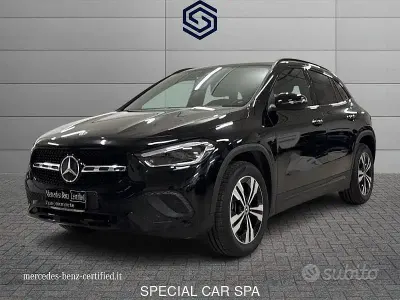 Usata Mercedes GLA200 150 CV (110 kW) 2023 Nero SUV